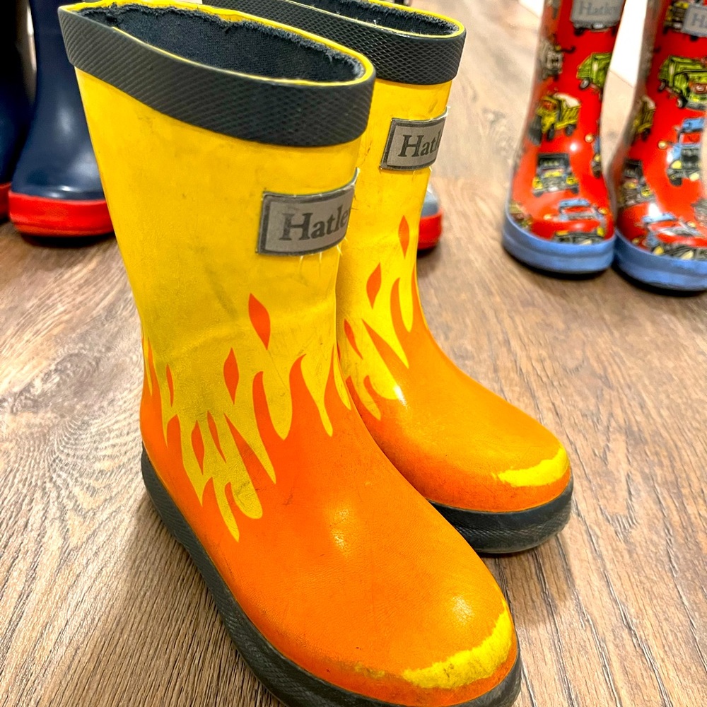 Hatley Kids Rain Boots, Size 9